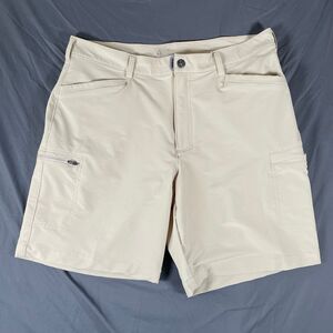 Ascend Cargo Shorts Men's Size 38 Beige Golf Preppy Summer Hiking